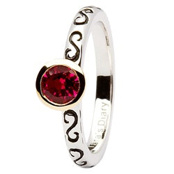 Tara's Diary Garnet Swirl RIng Size 5